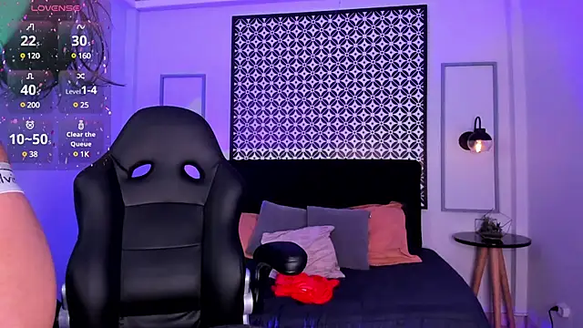 Snapshot of Chloe_fischer_ chatting on March 21, 2025, 2:07 pm Chloe fischer online show from March 21, 2025, 2:07 pm