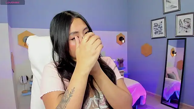 Snapshot of Chloe_fischer_ chatting on November 26, 2025, 3:13 pm Chloe fischer online show from November 26, 2025, 3:13 pm