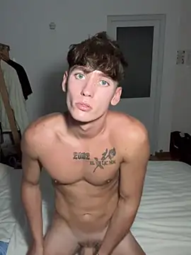 Snapshot of Hornyyoungstud123 chatting on July 31, 2026, 10:36 am Hornyyoungstud123 online show from July 31, 2026, 10:36 am