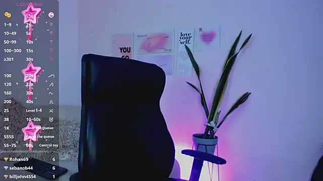 Snapshot of MissSussy chatting on February 8, 2025, 9:13 am MissSussy online show from February 8, 2025, 9:13 am