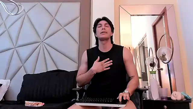 Karimferrer online show from December 29, 2024, 7:39 am