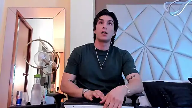 Karimferrer online show from January 30, 2025, 3:22 am