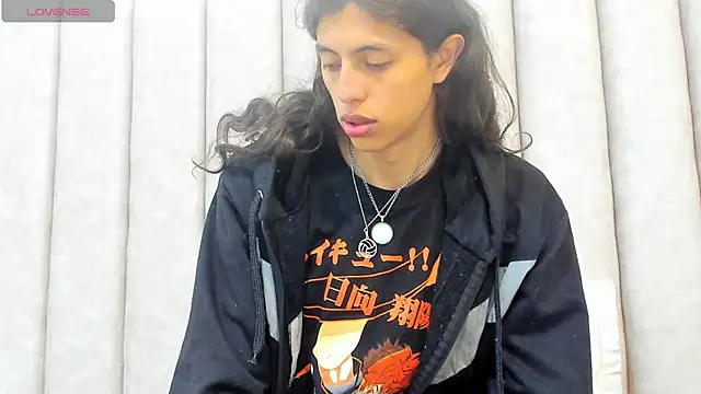 Snapshot of FreyaMoller chatting on March 5, 2025, 6:45 pm FreyaMoller online show from March 5, 2025, 6:45 pm