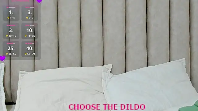 Snapshot of FreyaMoller chatting on September 22, 2025, 6:32 pm FreyaMoller online show from September 22, 2025, 6:32 pm