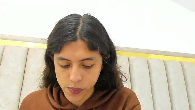 Snapshot of FreyaMoller chatting on May 24, 2026, 7:08 pm FreyaMoller online show from May 24, 2026, 7:08 pm