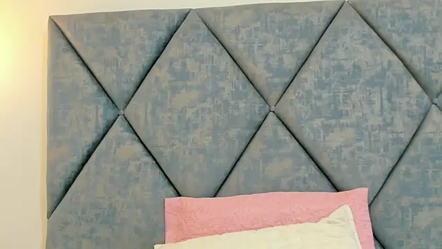 Snapshot of FreyaMoller chatting on June 11, 2026, 7:23 pm FreyaMoller online show from June 11, 2026, 7:23 pm