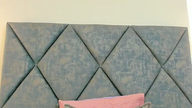 Snapshot of FreyaMoller chatting on July 3, 2026, 5:19 pm FreyaMoller online show from July 3, 2026, 5:19 pm
