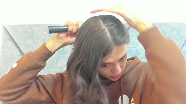 Snapshot of FreyaMoller chatting on July 9, 2026, 7:18 pm FreyaMoller online show from July 9, 2026, 7:18 pm