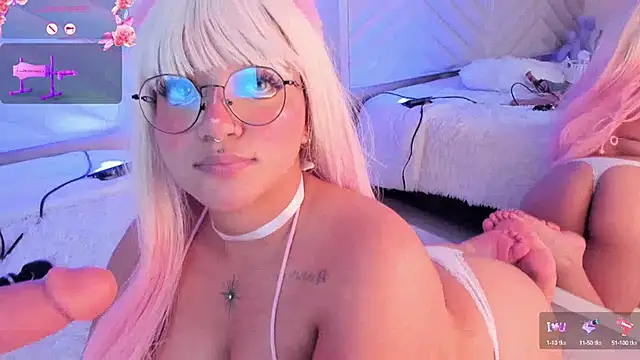 Snapshot of Sally__Walker chatting on February 4, 2025, 3:00 am Sally Walker online show from February 4, 2025, 3:00 am