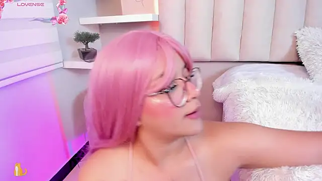 Snapshot of Sally__Walker chatting on September 23, 2025, 3:09 am Sally Walker online show from September 23, 2025, 3:09 am