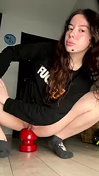 Kimi Ass online show from July 28, 2026, 4:39 pm