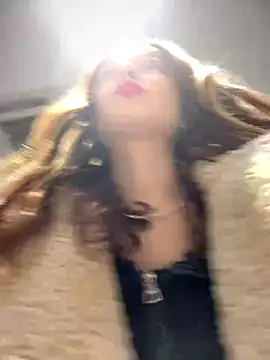 Snapshot of Times__Square chatting on December 3, 2024, 7:10 am Times Square online show from December 3, 2024, 7:10 am