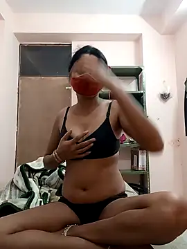 Young couple143 online show from January 11, 2025, 3:31 pm