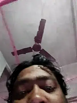 Young couple143 online show from March 6, 2025, 3:24 pm