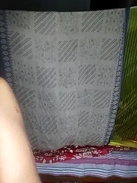 Young couple143 online show from November 23, 2025, 12:10 am