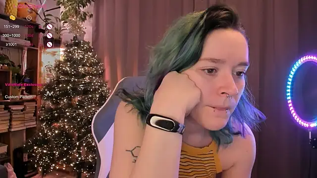 Snapshot of alisahug chatting on January 13, 2026, 1:22 am alisahug online show from January 13, 2026, 1:22 am