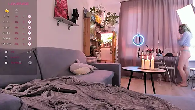 Snapshot of alisahug chatting on January 15, 2026, 8:52 am alisahug online show from January 15, 2026, 8:52 am