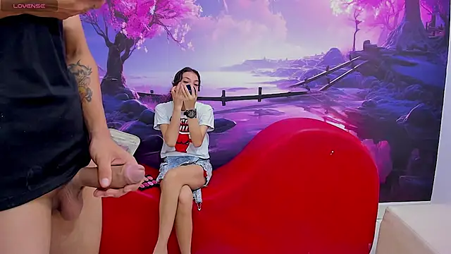 SlimLoves online show from February 8, 2025, 3:52 am