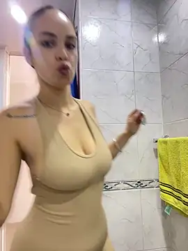 Snapshot of gabyaridi chatting on February 28, 2026, 3:24 pm gabyaridi online show from February 28, 2026, 3:24 pm