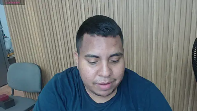 Snapshot of Poolsex_69 chatting on August 7, 2026, 3:52 am Poolsex 69 online show from August 7, 2026, 3:52 am