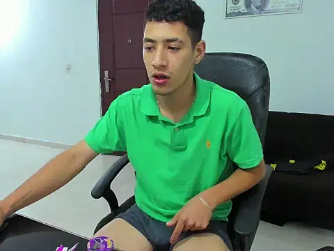 Chandler ken online show from October 12, 2025, 8:46 am