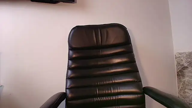 Susana hank2 online show from April 30, 2026, 8:37 pm