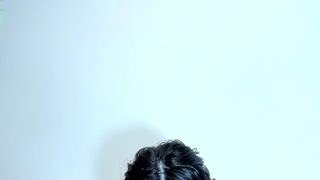 lizzy davis 1 online show from December 18, 2025, 3:56 am