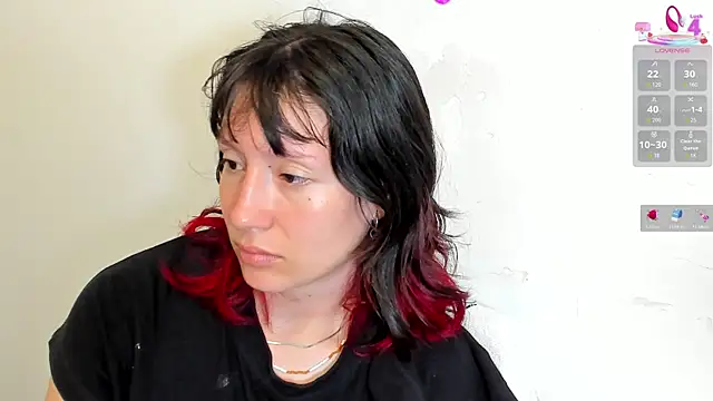 lizzy davis 1 online show from June 10, 2026, 3:50 am