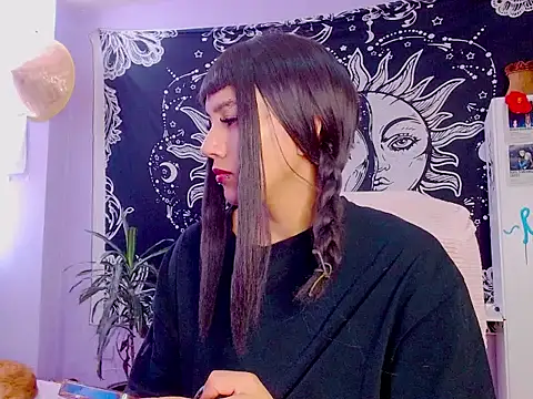melissahowl online show from July 31, 2026, 3:55 pm