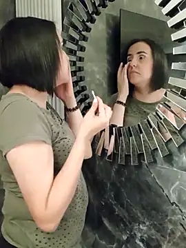 IsisBlake online show from March 3, 2025, 4:14 pm