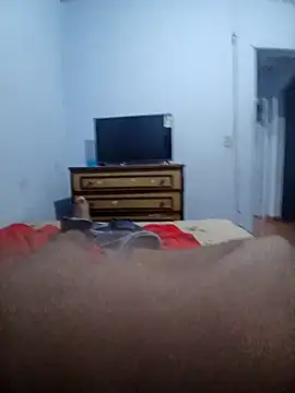 Snapshot of morenogts69 chatting on December 9, 2024, 2:24 am morenogts69 online show from December 9, 2024, 2:24 am