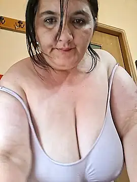 Snapshot of SexyNicool35 chatting on June 14, 2026, 3:47 pm SexyNicool35 online show from June 14, 2026, 3:47 pm
