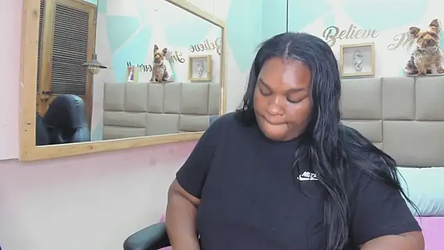 Snapshot of lilybaudyn_ chatting on February 23, 2025, 11:11 am lilybaudyn online show from February 23, 2025, 11:11 am