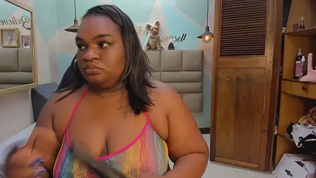 Snapshot of lilybaudyn_ chatting on September 16, 2025, 12:33 am lilybaudyn online show from September 16, 2025, 12:33 am