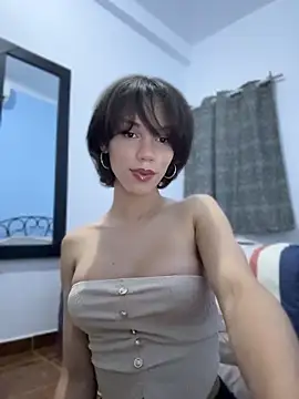 Snapshot of Carlita_cute chatting on May 7, 2026, 2:17 am Carlita cute online show from May 7, 2026, 2:17 am