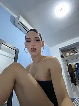 Snapshot of Carlita_cute chatting on May 15, 2026, 11:56 pm Carlita cute online show from May 15, 2026, 11:56 pm