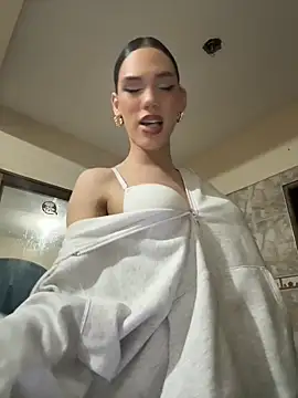 Carlita cute online show from July 23, 2026, 4:54 am