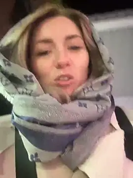 Crazy-Rosa online show from February 4, 2025, 2:53 pm