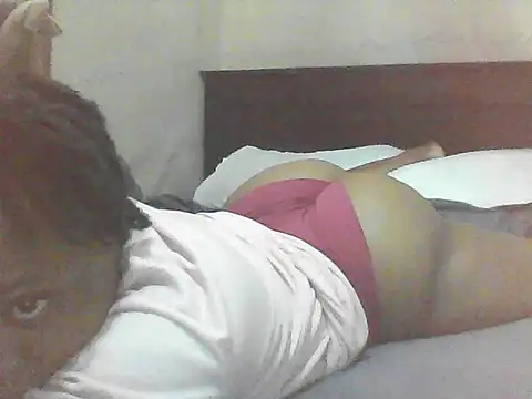 EBONYVANILLA02 online show from July 26, 2026, 7:15 am