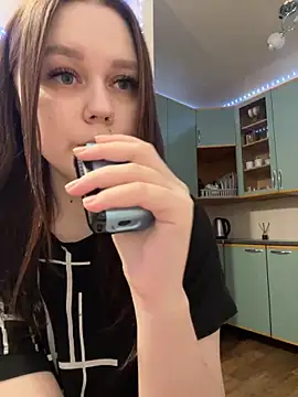 Snapshot of Marylallka5 chatting on December 25, 2024, 1:09 pm Marylallka5 online show from December 25, 2024, 1:09 pm