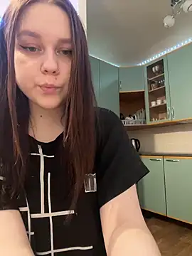 Snapshot of Marylallka5 chatting on March 3, 2025, 6:22 pm Marylallka5 online show from March 3, 2025, 6:22 pm