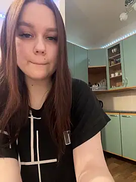 Snapshot of Marylallka5 chatting on March 7, 2025, 4:00 pm Marylallka5 online show from March 7, 2025, 4:00 pm