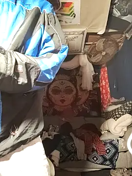 Snapshot of Gillygilly76 chatting on February 28, 2025, 1:14 pm Gillygilly76 online show from February 28, 2025, 1:14 pm