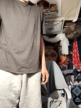 Snapshot of Gillygilly76 chatting on March 2, 2025, 3:05 pm Gillygilly76 online show from March 2, 2025, 3:05 pm