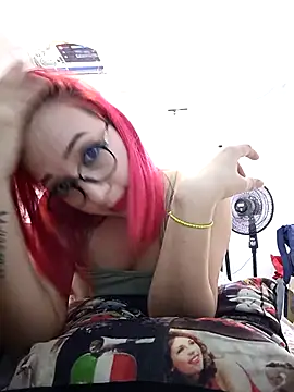 Snapshot of ValeryThunder chatting on March 14, 2025, 4:43 am ValeryThunder online show from March 14, 2025, 4:43 am