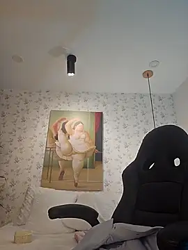 valery mora online show from January 14, 2025, 1:38 pm