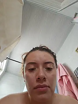 valery mora online show from October 20, 2025, 4:18 pm