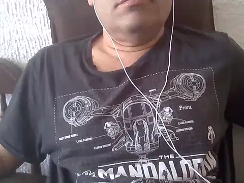 lover camer online show from January 29, 2025, 3:04 pm