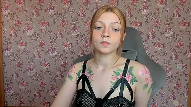 Lolly Haze online show from June 9, 2026, 4:13 am