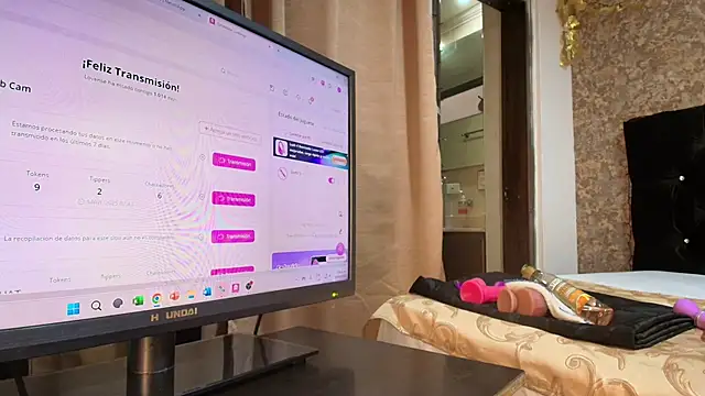 Snapshot of emma_xuee chatting on January 14, 2025, 8:26 pm emma xuee online show from January 14, 2025, 8:26 pm